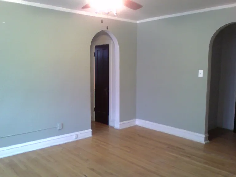 3119 N Karlov Ave #2 — Photo 2