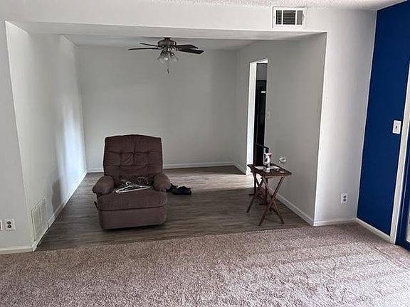 3rd image of 7406 W 102nd Ct