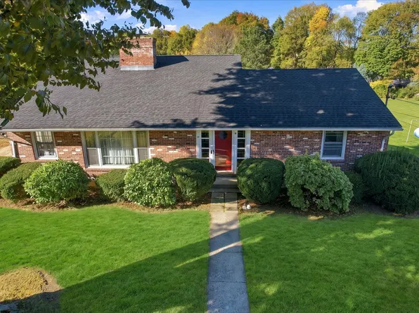10 Davenport St, Worcester, MA 01610