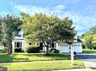 10745 Wayfarer Rd, Germantown, MD 20876