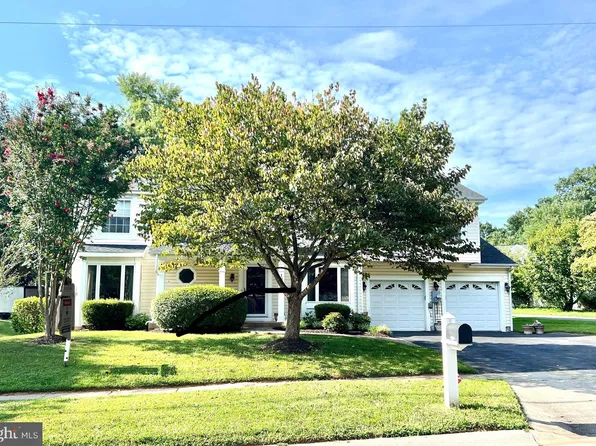 10745 Wayfarer Rd, Germantown, MD 20876