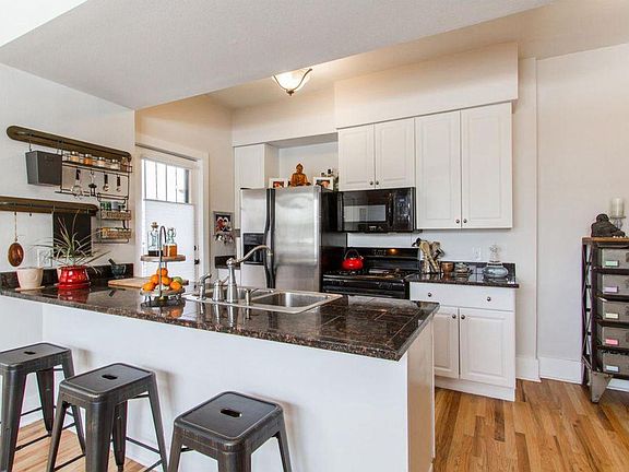 4th image of 1640 N Downing St APT 203