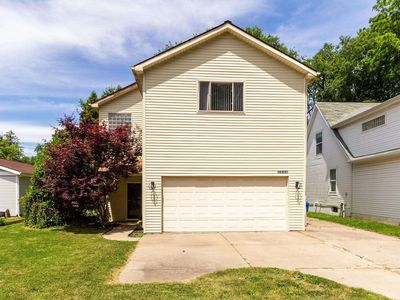 3844 Mapleleaf Rd, Waterford, MI, 48328