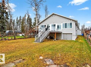 257 Lakeshore Dr, Sandy Beach, AB T0E1V6