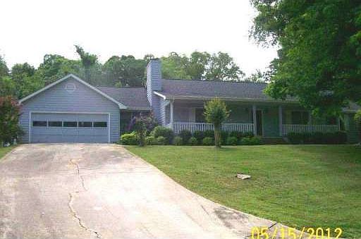 1st image of 2623 Pinebrook Dr