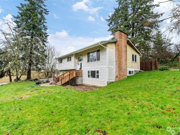 12010 48th Street E, Edgewood, WA 98372