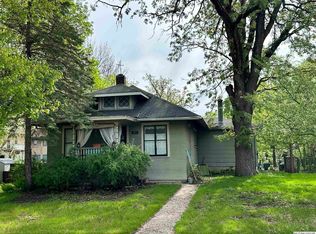 925 N Washington Ave, Mason City, IA 50401