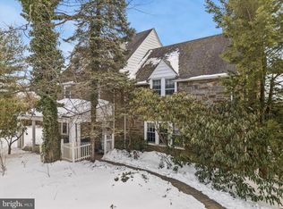 1039 Wellington Rd, Jenkintown, PA 19046