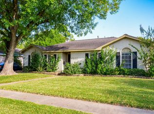 9302 Sharpcrest St, Houston, TX 77036