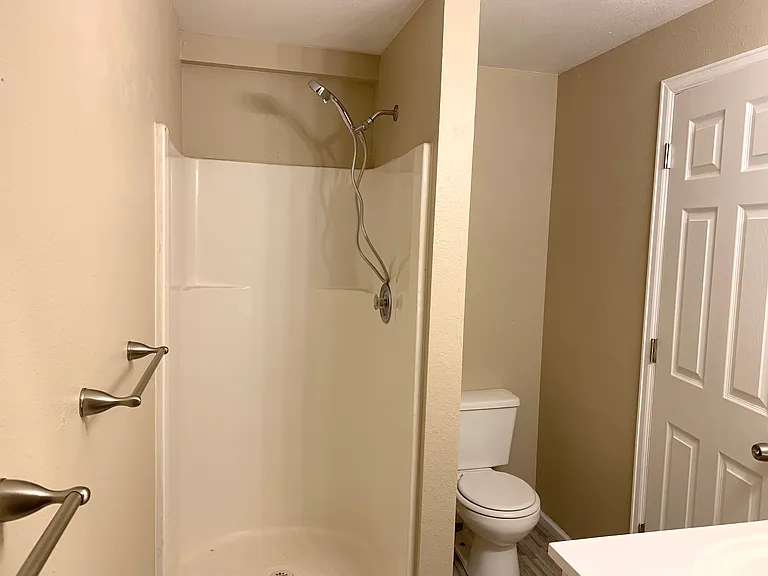 1700 Erin Ct #B — Photo 24