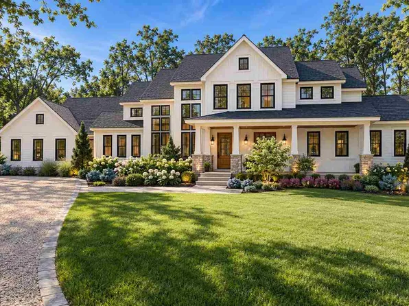 1615 Arrowhead, Harbor Springs, MI 49740