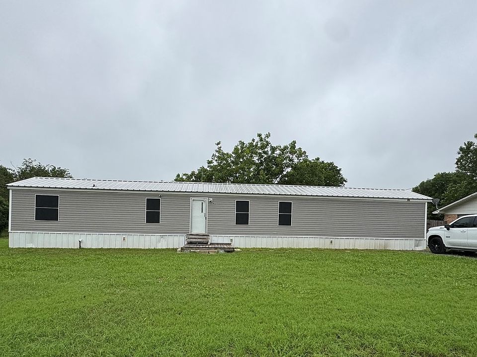 1st image of 408 Lyndon Dr