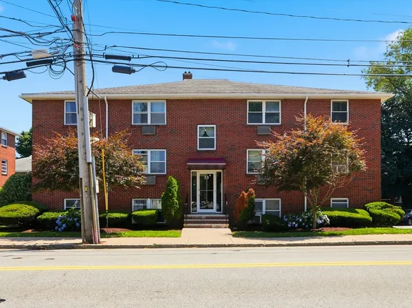 33 Montvale Ave APT 11, Woburn, MA 01801