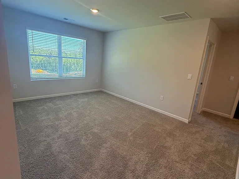 2914 Daxton Ln — Photo 11