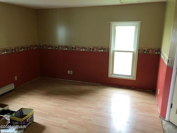 5th image of 440 Reynolds St S