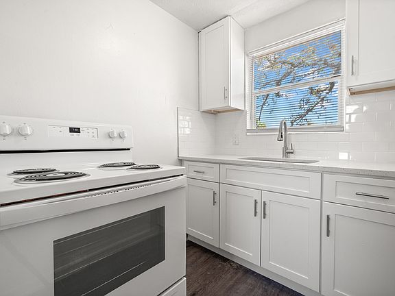 5th image of 1908 1/2 43rd St S #2