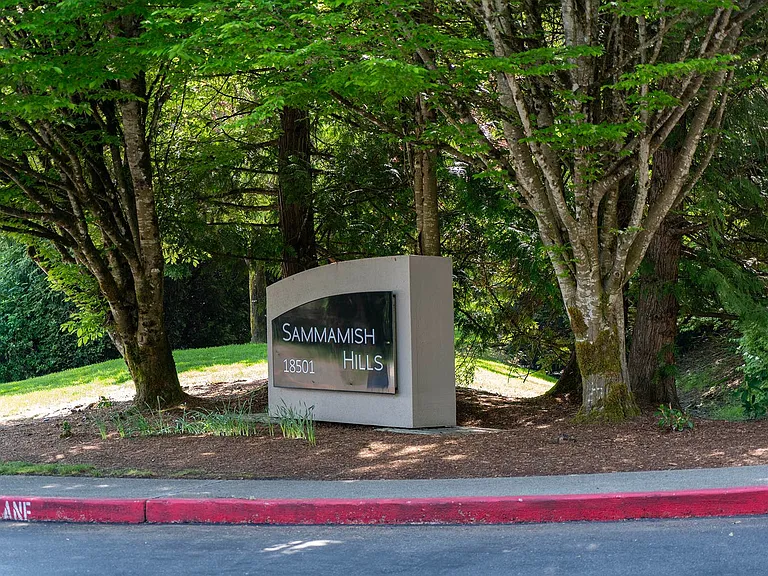18501 SE Newport Way #J238 — Photo 34