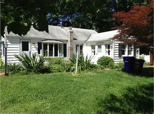 135 Hickory Dr, Coventry, CT 06238