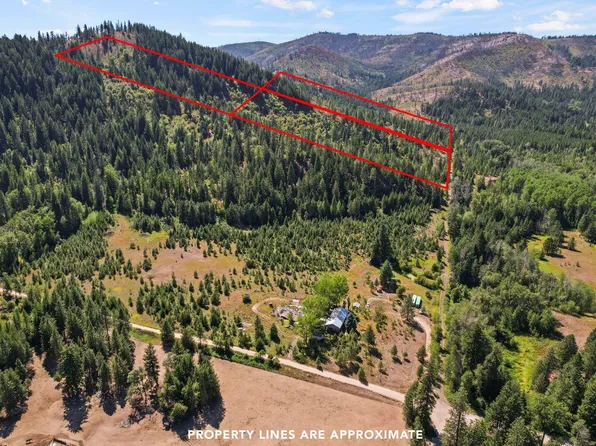 4941 Redman Rd #A, Clayton, WA 99110