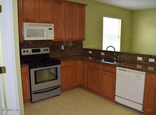 8324 Warlin Dr N, Jacksonville, FL 32216