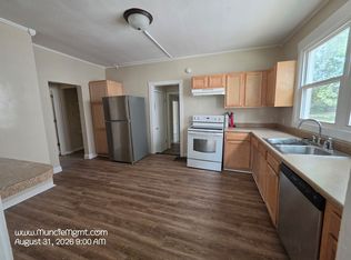 323 S McKinley Ave, Muncie, IN 47303