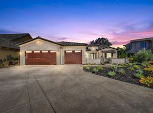 1365 Pars Oak Ln, Carmichael, CA