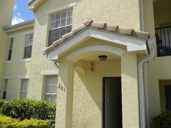 120 SW Peacock Blvd APT 11-101, Port Saint Lucie, FL 34986