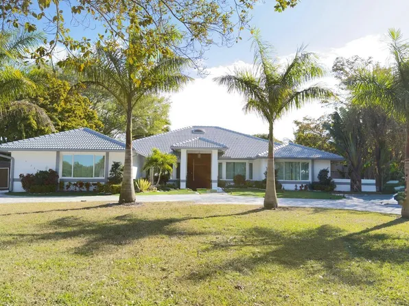 5928 NW 77th Ter, Pompano Beach, FL 33067