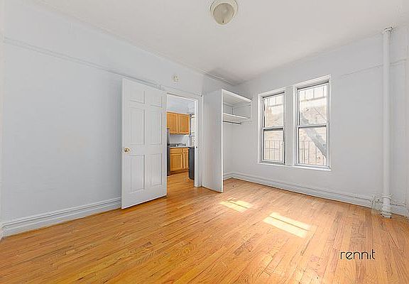2nd image of 370 Bedford Ave #1