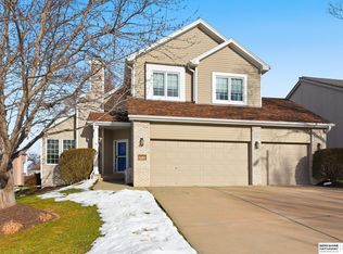 16404 Ames Ave, Omaha, NE 68116