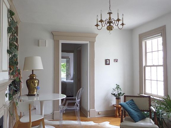 4th image of 812 Prince St APT 2