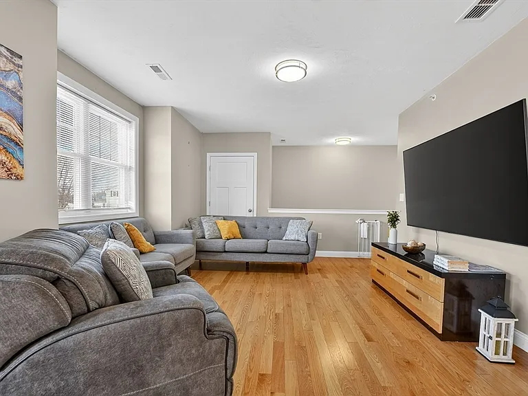 7 Gorham St #57 — Photo 5