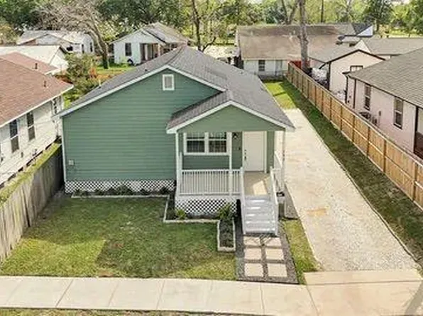 7926 Hudson St, Houston, TX 77012