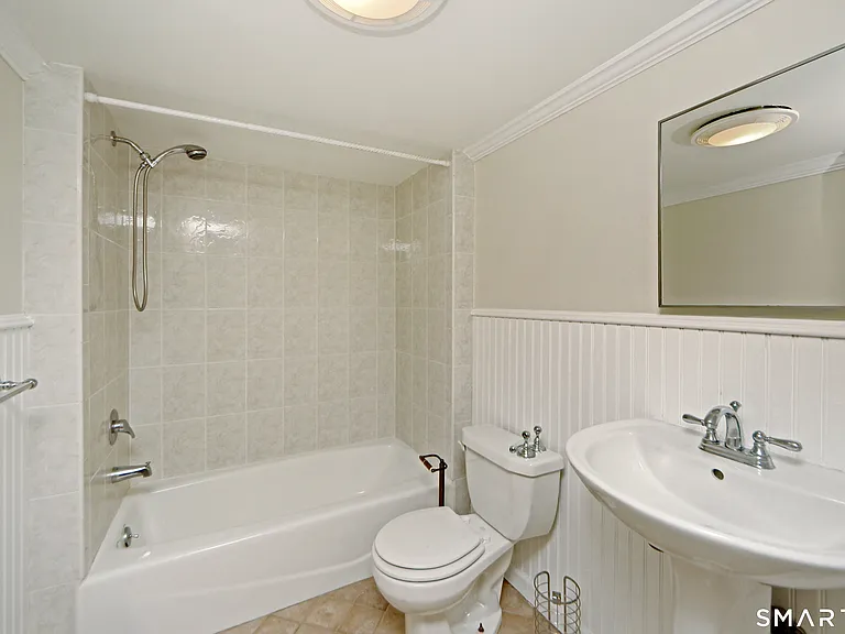 950 Rock Rimmon Rd — Photo 23