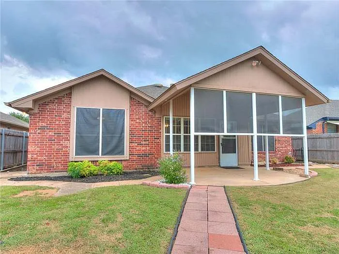 14001 Land Run Rd — Photo 2