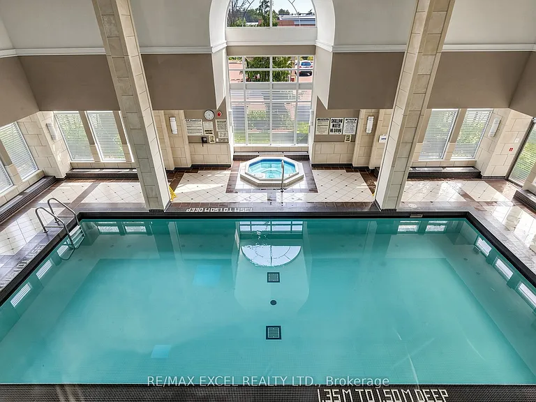 350 Red Maple Rd #508 — Photo 41
