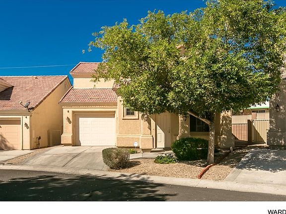 3rd image of 1050 S Richey Cir