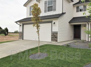 13549 Palm Beach Dr, Caldwell, ID 83607