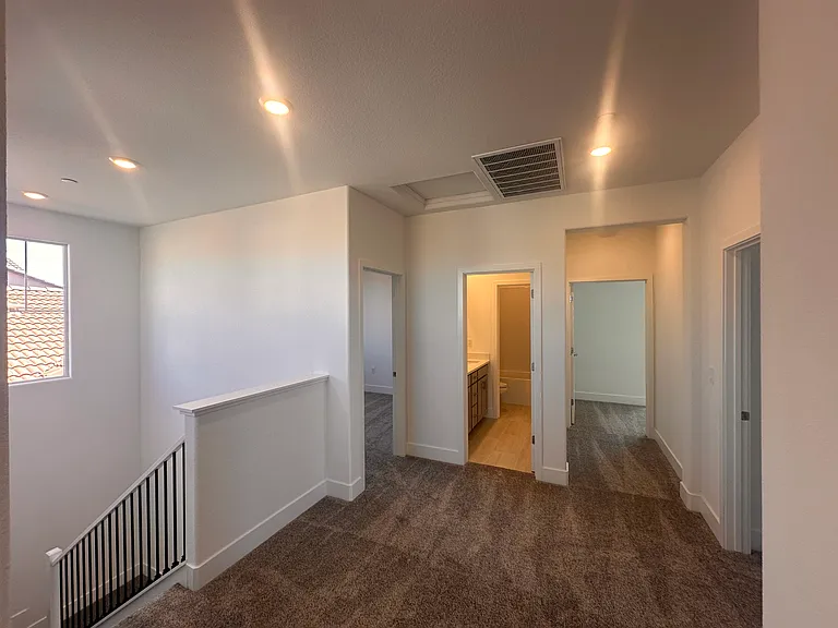 4421 Hawkfinch Cir — Photo 10