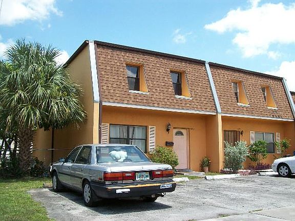 2nd image of 5979 NW 29th Pl #108
