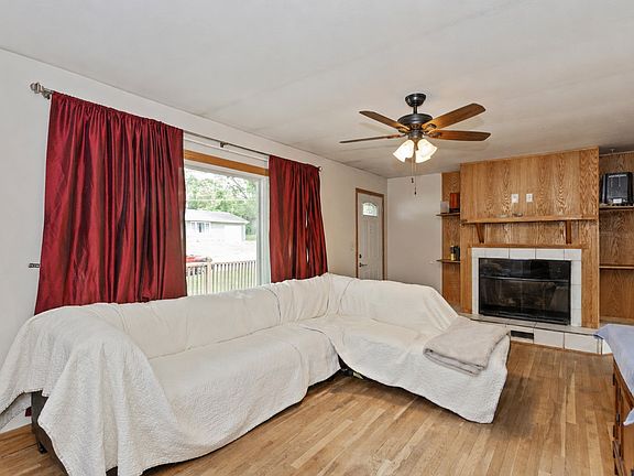 2nd image of 7610 SW 9th Pl