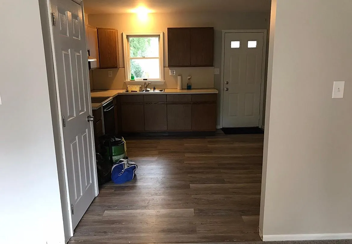 Building Photo - 412 Willow St #1