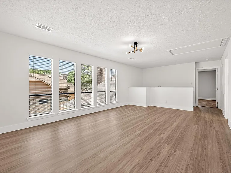 2730 Blue Glen Ln — Photo 43