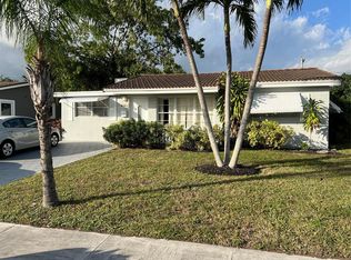 6761 Liberty St, Hollywood, FL 33024