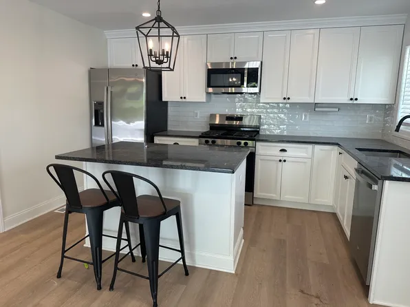 116 S Main St #D, Morrisville, PA 19067