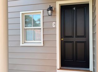 526 Chapel St #C, New Haven, CT 06511