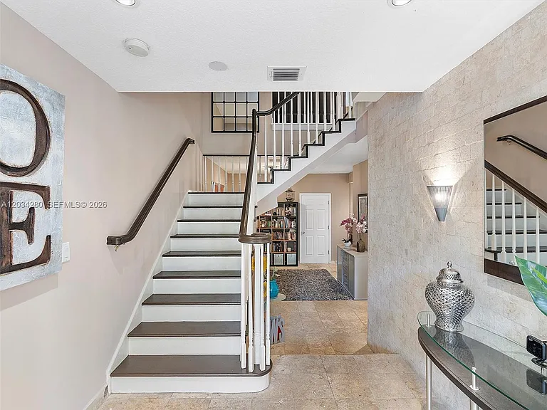 21399 Marina Cove Cir #M-12 — Photo 7