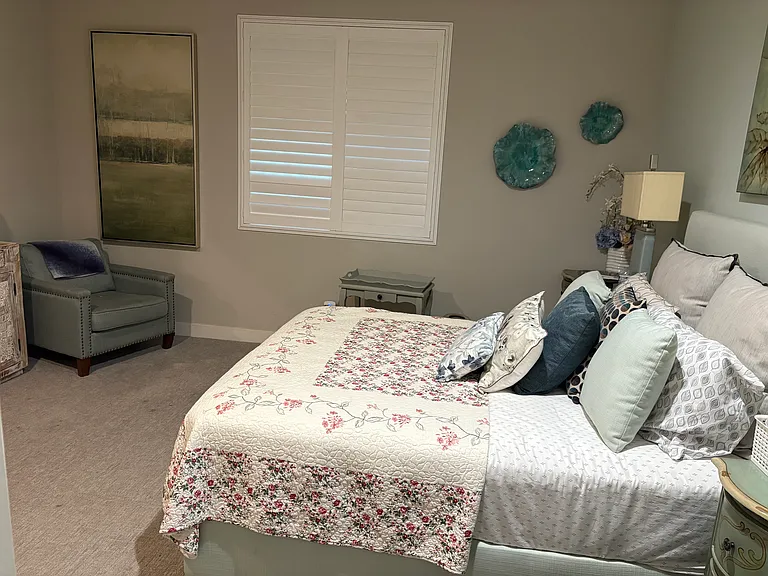 4631 Vahan Ct — Photo 21