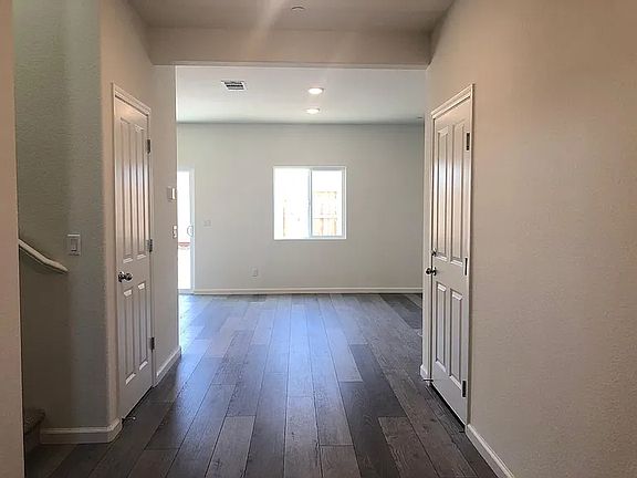 3rd image of 3600 Rynders Way