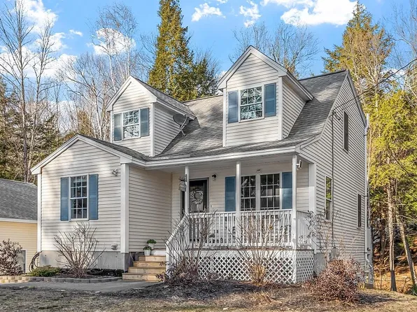 84 New Hampshire Drive, Webster, NH 03303